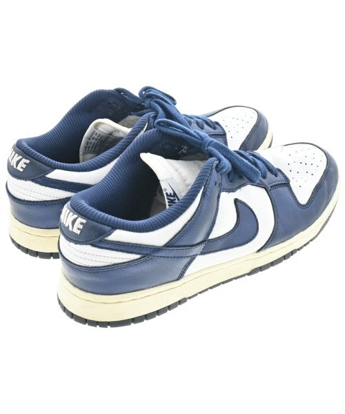 NIKE รองเท้าผ้าใบ