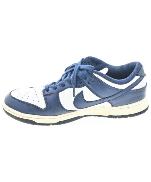 NIKE รองเท้าผ้าใบ