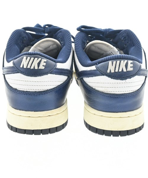 NIKE รองเท้าผ้าใบ
