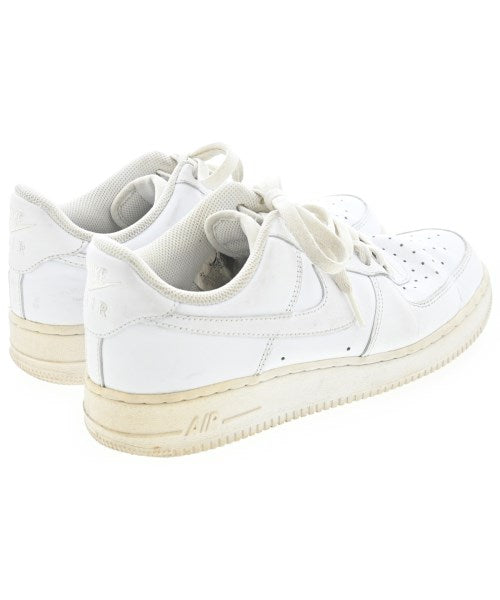 NIKE รองเท้าผ้าใบ