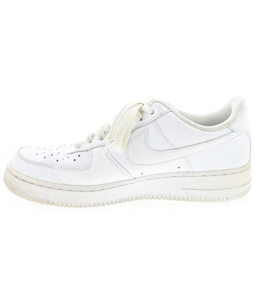 NIKE รองเท้าผ้าใบ