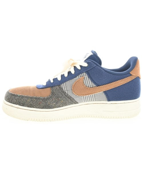 NIKE รองเท้าผ้าใบ