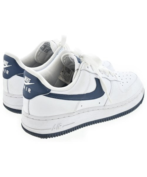 NIKE รองเท้าผ้าใบ