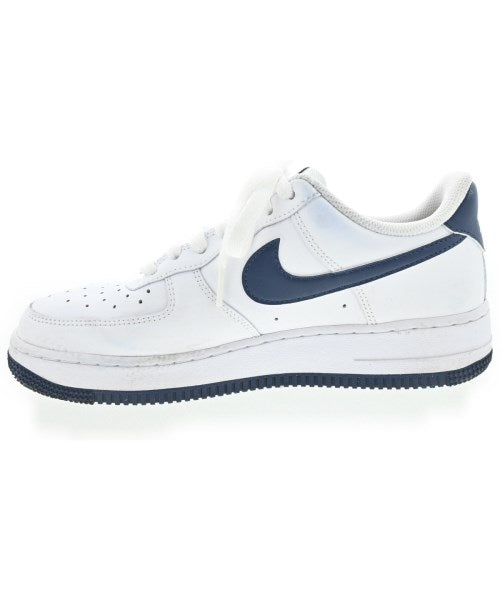 NIKE รองเท้าผ้าใบ
