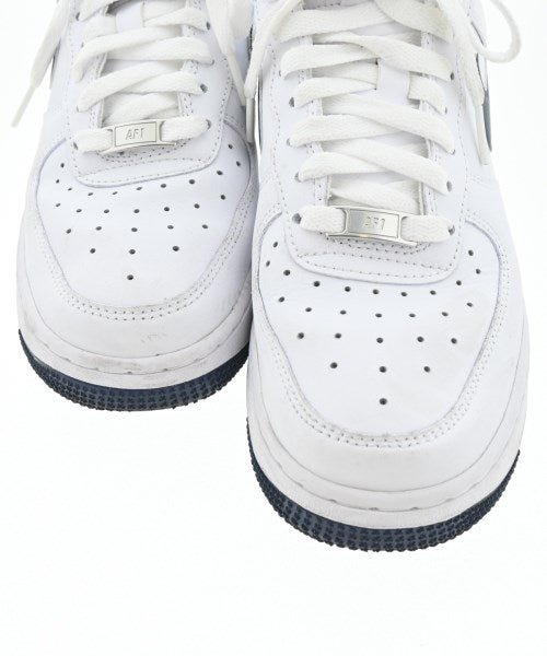 NIKE รองเท้าผ้าใบ