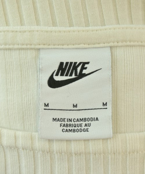 NIKE เสื้อยืด/เสื้อท็อปส์