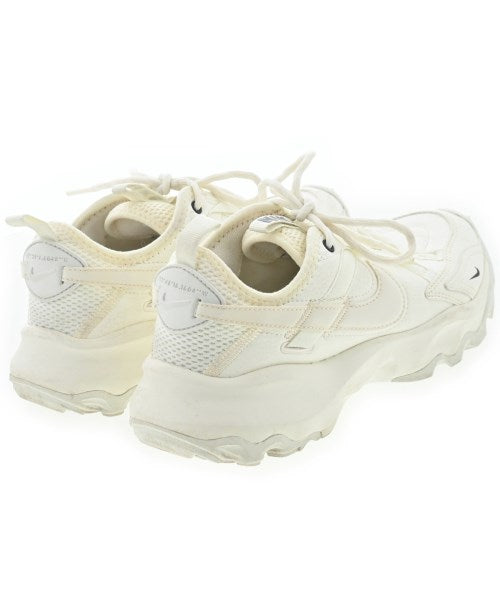 NIKE รองเท้าผ้าใบ