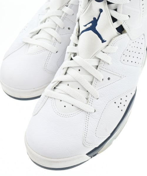 NIKE รองเท้าผ้าใบ