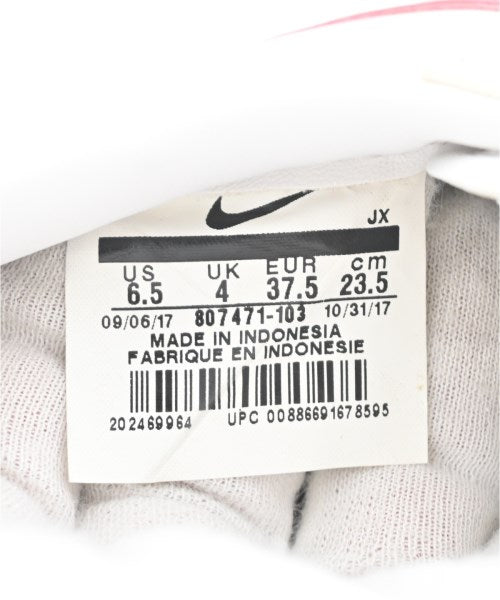 NIKE รองเท้าผ้าใบ