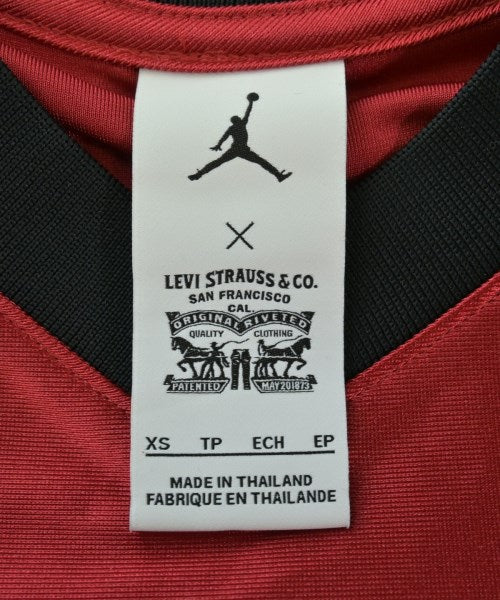 LEVI'S เสื้อยืด/เสื้อท็อปส์