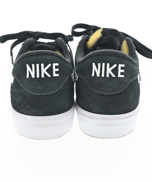 NIKE รองเท้าผ้าใบ