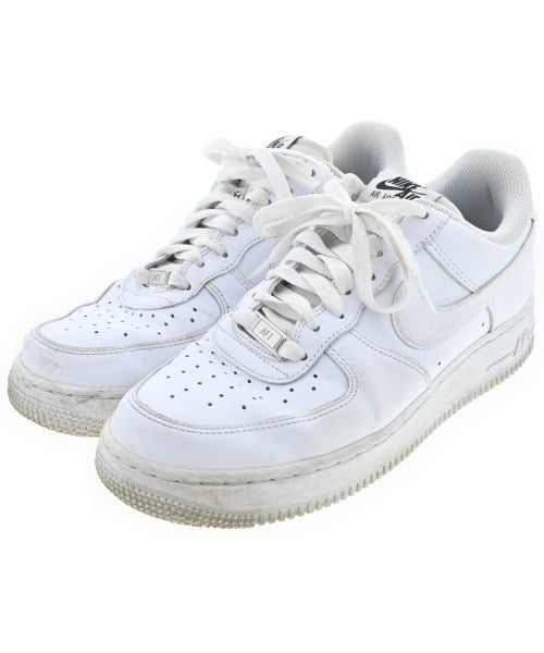 NIKE รองเท้าผ้าใบ