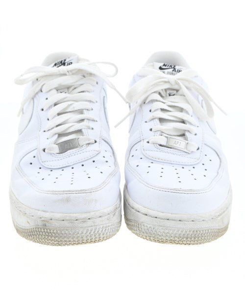 NIKE รองเท้าผ้าใบ