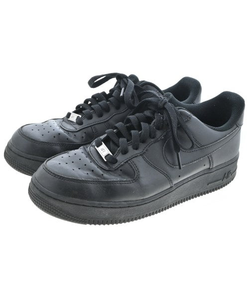NIKE รองเท้าผ้าใบ