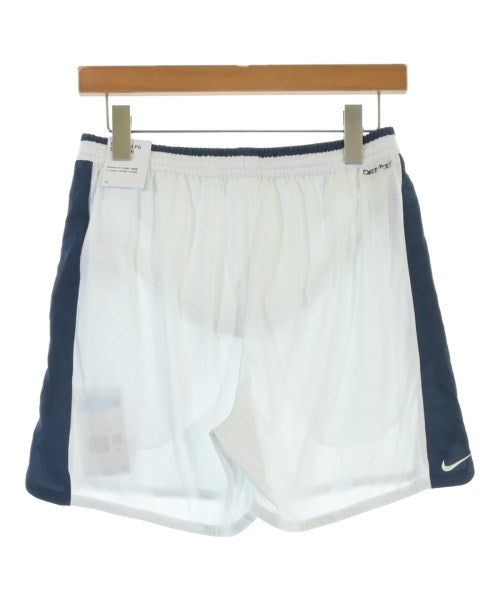 NIKE กางเกงขาสั้น
