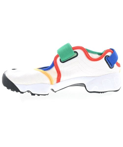 NIKE รองเท้าผ้าใบ