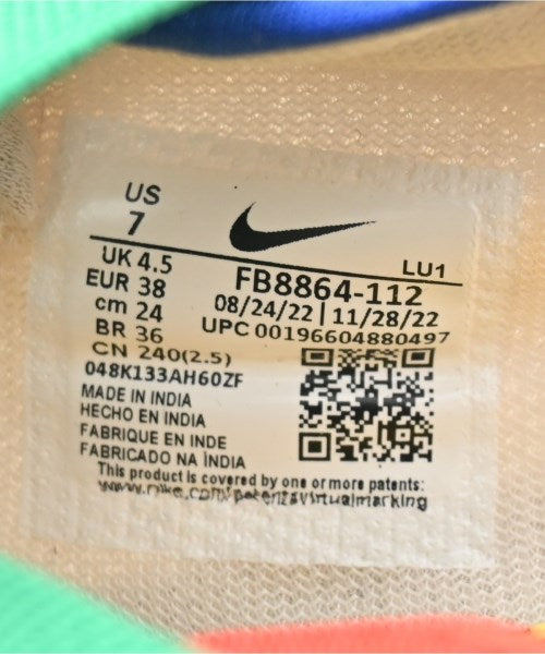 NIKE รองเท้าผ้าใบ