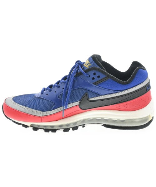NIKE รองเท้าผ้าใบ