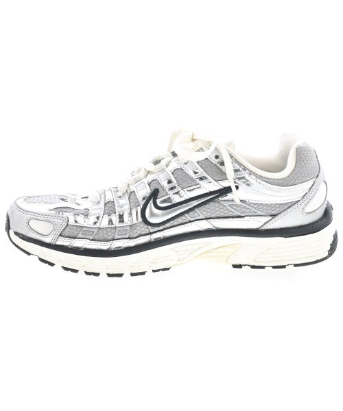 NIKE รองเท้าผ้าใบ
