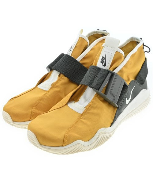 NIKE รองเท้าผ้าใบ