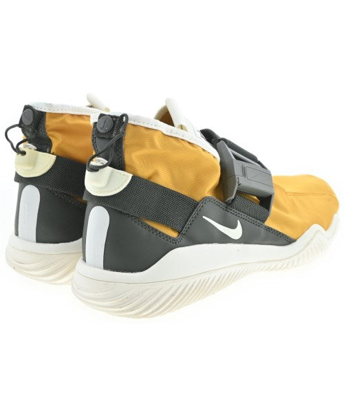 NIKE รองเท้าผ้าใบ