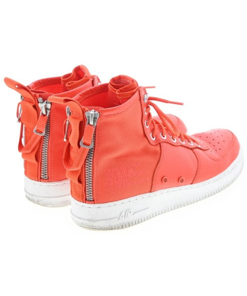 NIKE รองเท้าผ้าใบ