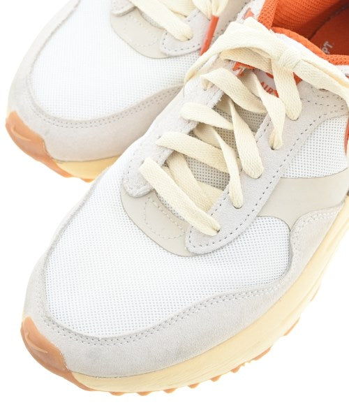 NIKE รองเท้าผ้าใบ
