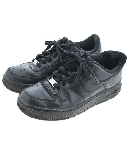 NIKE รองเท้าผ้าใบ