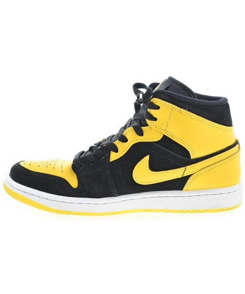 NIKE รองเท้าผ้าใบ