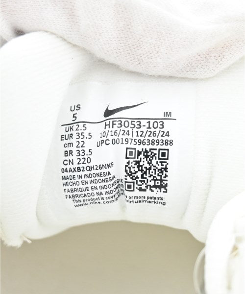 NIKE รองเท้าผ้าใบ