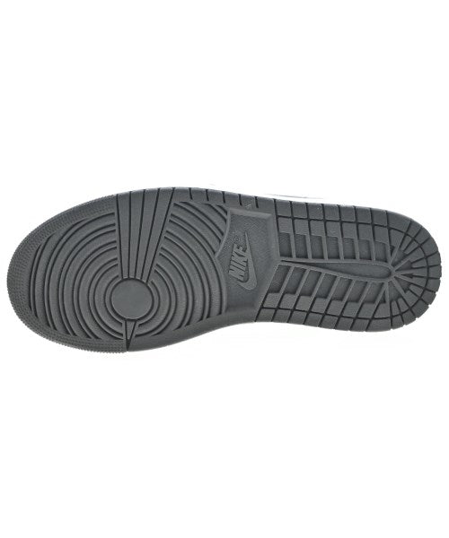 NIKE รองเท้าผ้าใบ