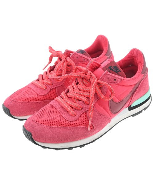 NIKE รองเท้าผ้าใบ