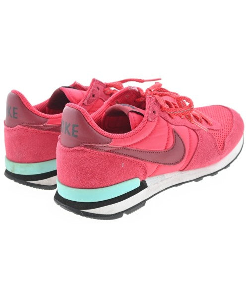 NIKE รองเท้าผ้าใบ