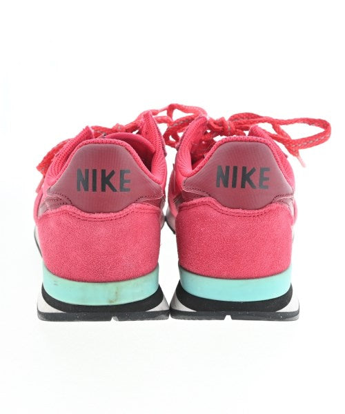 NIKE รองเท้าผ้าใบ