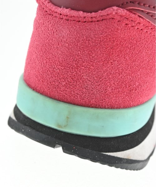 NIKE รองเท้าผ้าใบ