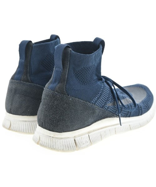 NIKE รองเท้าผ้าใบ