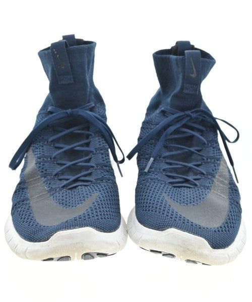NIKE รองเท้าผ้าใบ