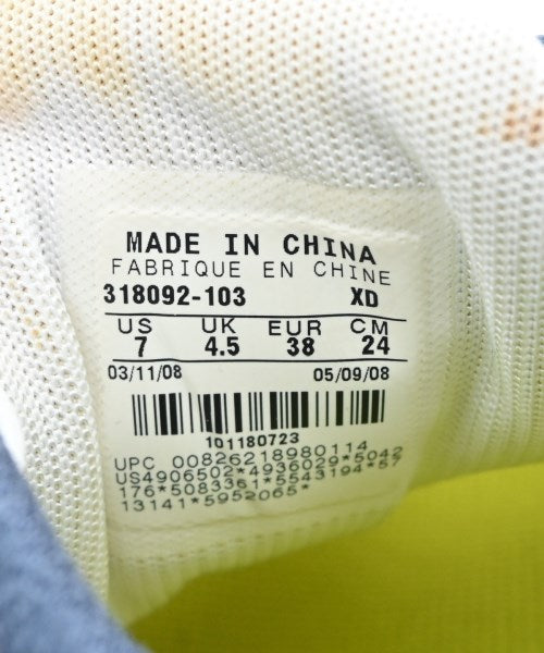 NIKE รองเท้าผ้าใบ