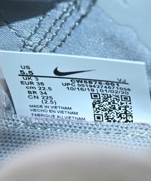 NIKE รองเท้าผ้าใบ