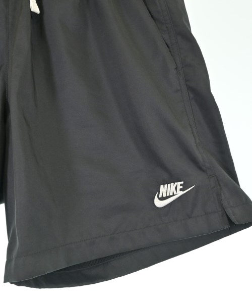 NIKE กางเกงขาสั้น