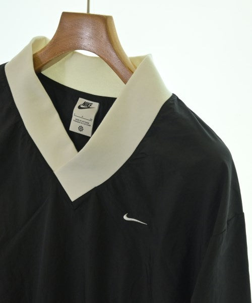 NIKE เสื้อยืด/เสื้อท็อปส์