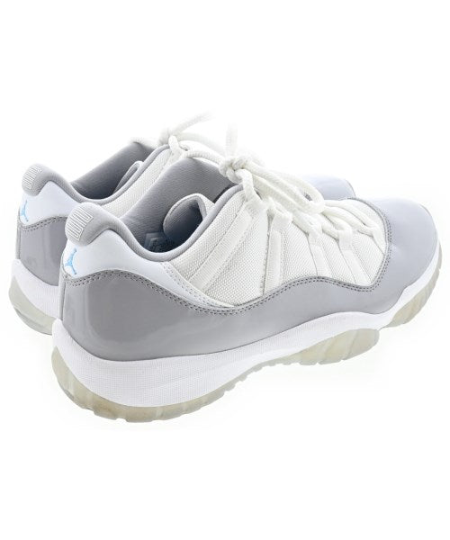 NIKE รองเท้าผ้าใบ