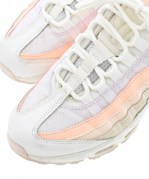 NIKE รองเท้าผ้าใบ