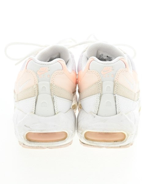 NIKE รองเท้าผ้าใบ