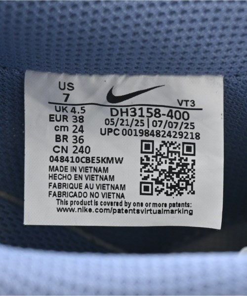 NIKE รองเท้าผ้าใบ