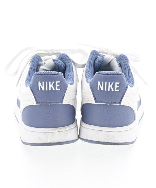 NIKE รองเท้าผ้าใบ