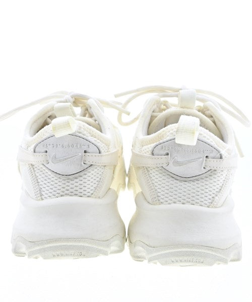 NIKE รองเท้าผ้าใบ
