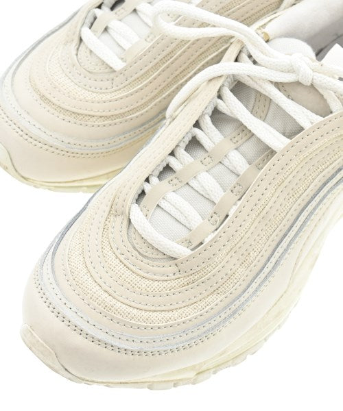 NIKE รองเท้าผ้าใบ