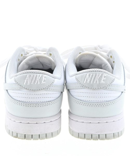 NIKE รองเท้าผ้าใบ