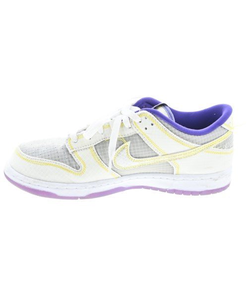 NIKE รองเท้าผ้าใบ